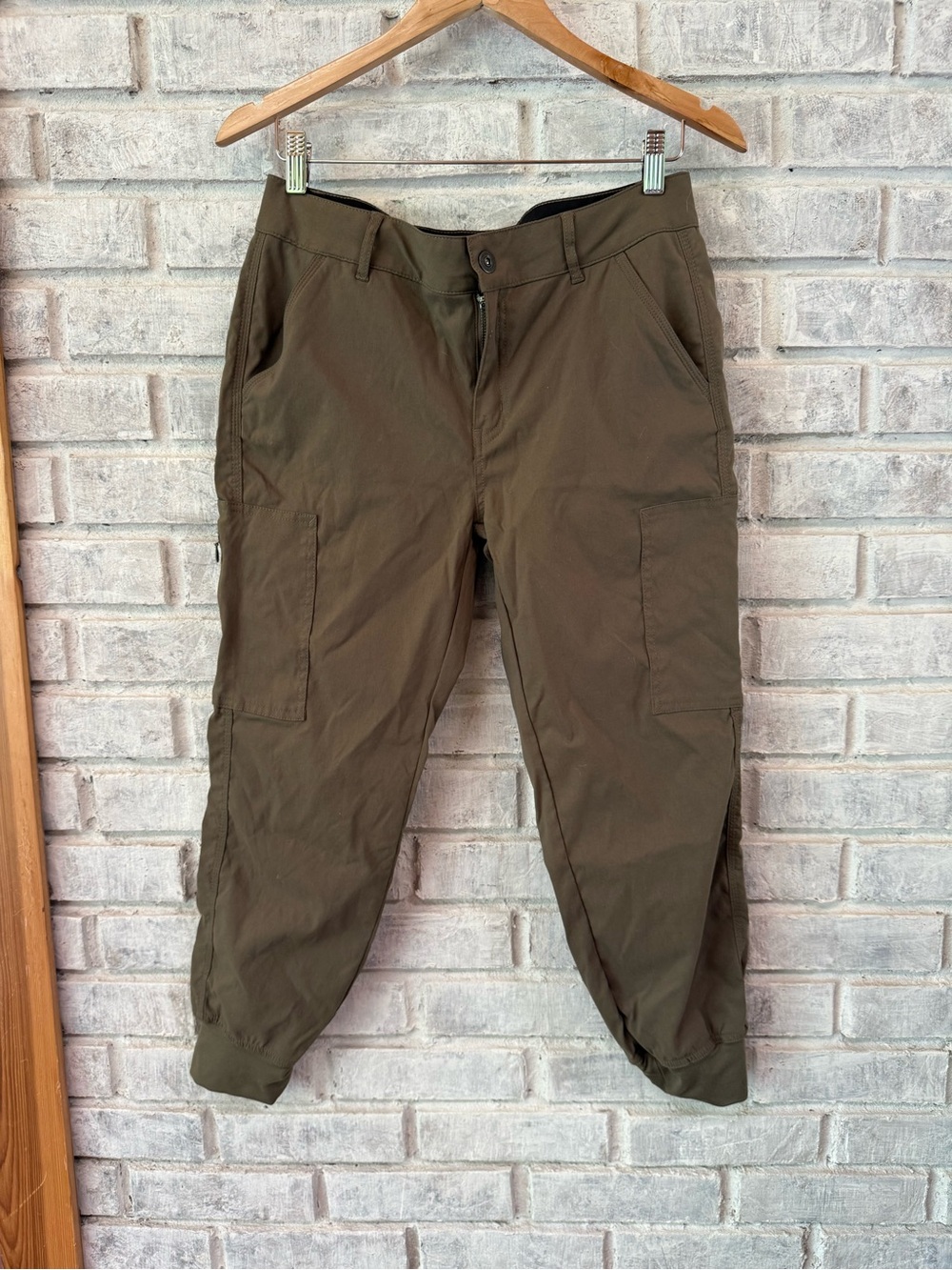 Prana Women's Olive Green Cargo Jogger Pants